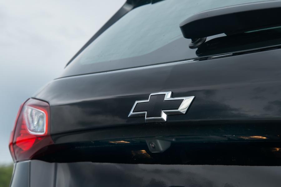 Логотип Chevrolet Equinox Midnight 2019 года  (LA) (фото 3 из 12)